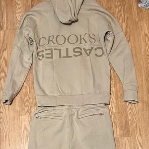 Crook And Castle Jump Suit size large
